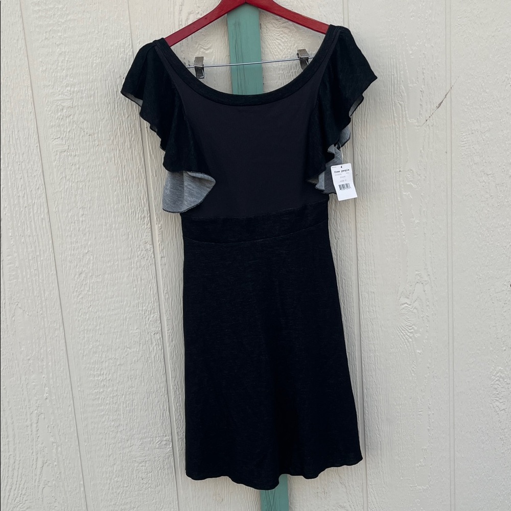 Free People flutter sleeve ruffle Dress Size Small
